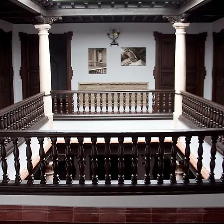 아파트 아파르타멘토스 라 시우다드 *